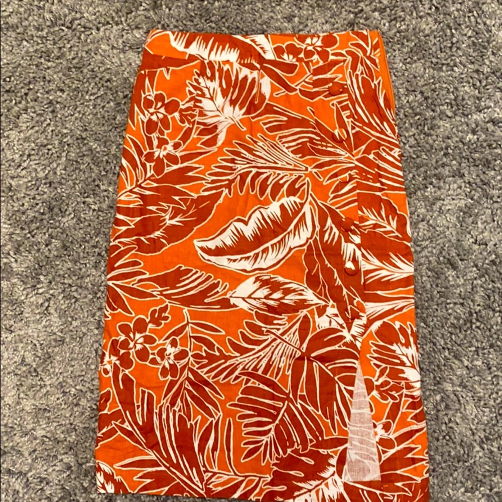 Mid-Length Patterned Skirt